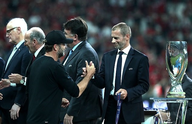Tin bóng đá 15/8: UEFA hoãn cuộc đàm phán về thay đổi Champions League
