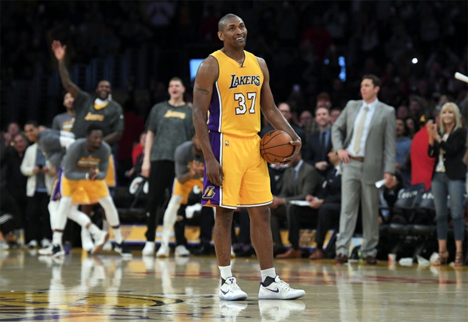Metta World Peace hồi tưởng về ước mơ khoác áo đội tuyển bị dập tắt Metta World Peace hồi tưởng về ước mơ khoác áo đội tuyển bị dập tắt