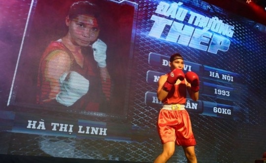 Hà Thị Linh trở thành nữ võ sĩ Boxing nhà nghề đầu tiên ở Việt Nam