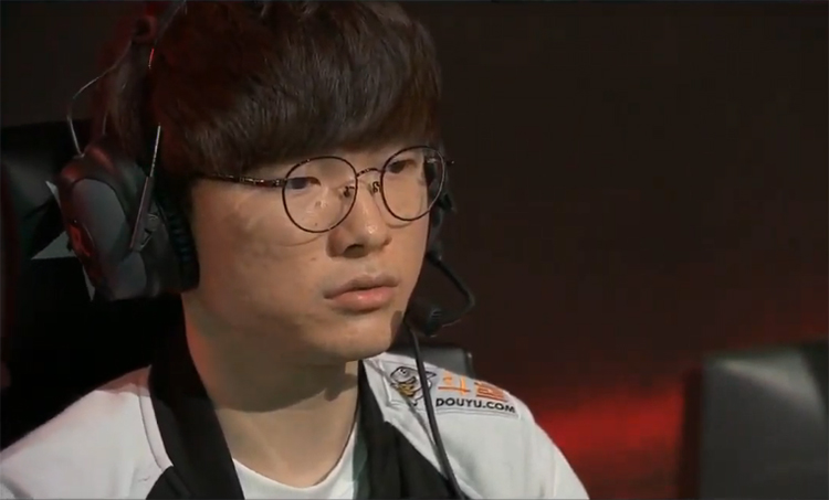 SKT thúc thủ trước DWG, CKTG không Faker?