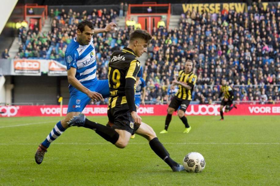 Link xem bóng đá trực tuyến Vitesse vs Zwolle (01h00, 17/8)