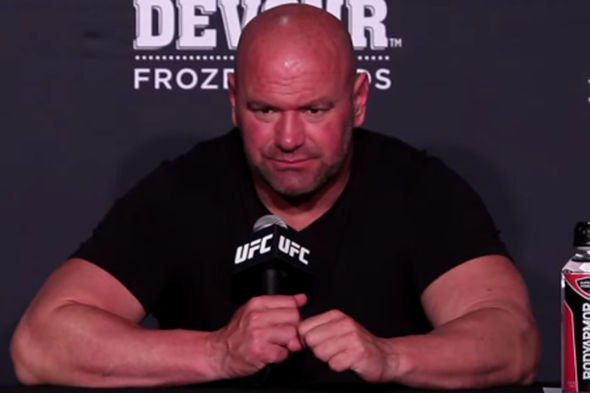 Daniel Cormier liệu sẽ treo găng sau thất bại trước Stipe Miocic? Daniel Cormier liệu sẽ treo găng sau thất bại trước Stipe Miocic?