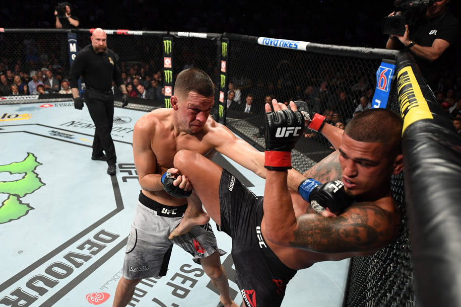 Những hình ảnh từ UFC 241: Daniel Cormier vs Stipe Miocic 2 Những hình ảnh từ UFC 241: Daniel Cormier vs Stipe Miocic 2