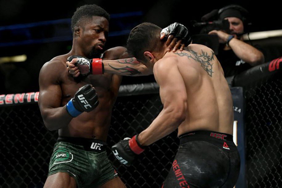 Những hình ảnh từ UFC 241: Daniel Cormier vs Stipe Miocic 2 Những hình ảnh từ UFC 241: Daniel Cormier vs Stipe Miocic 2