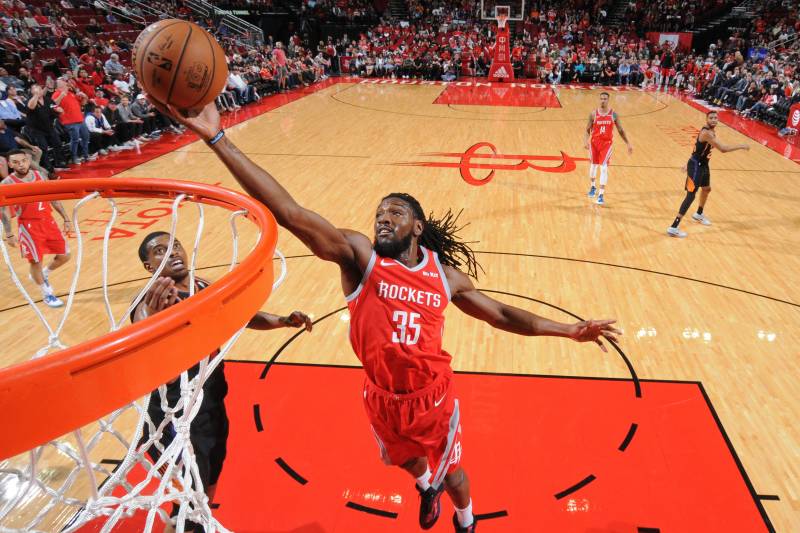 Ngoài Dwight Howard, ai có thể thay thế DeMarcus Cousins tại LA Lakers?