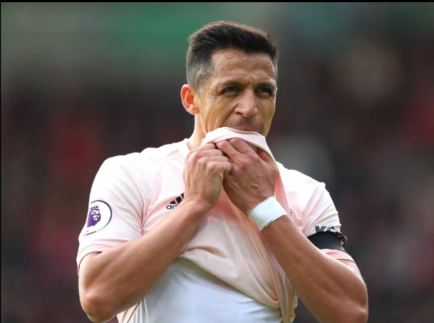 Tin bóng đá 19/8: Sanchez rời MU đến Inter kiểm tra y tế