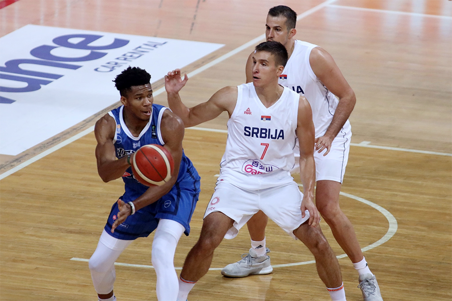 ĐT Serbia bất ngờ đánh bại chủ nhà Hy Lạp, lên ngôi tại Acropolis Tournament