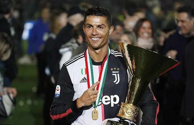 Ronaldo bất ngờ để ngỏ khả năng giải nghệ sau mùa giải năm nay