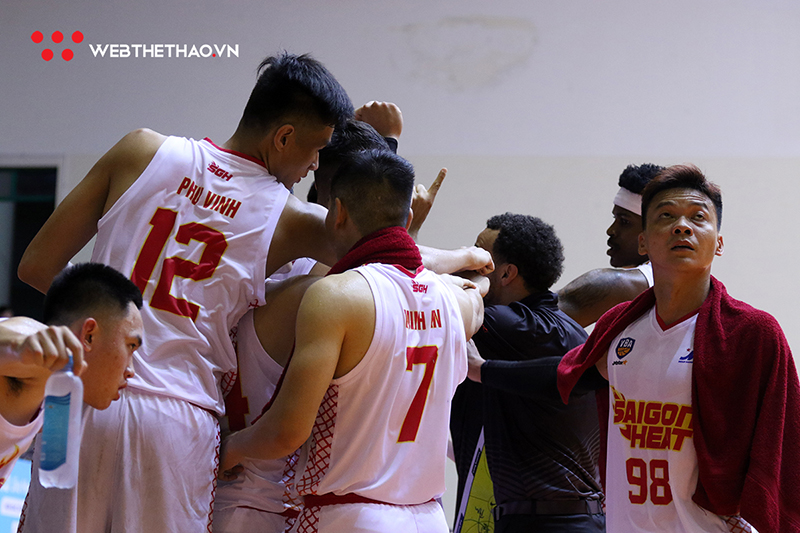 Sau vòng bảng ấn tượng, liệu Saigon Heat có thể vượt qua VBA Playoffs?
