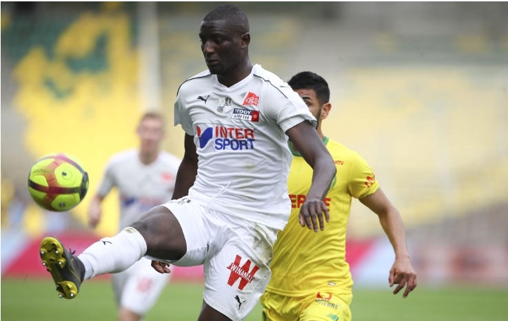 Nhận định Amiens vs Nantes 01h00, 25/08 (Vòng 3 VĐQG Pháp)