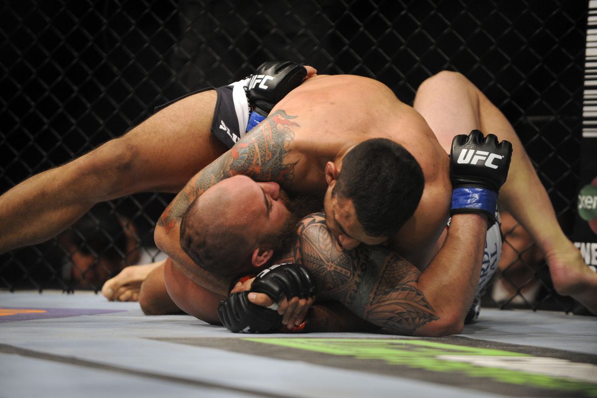 Các tình huống đối kháng trong MMA – Phần 2: Lầy lội như grappling