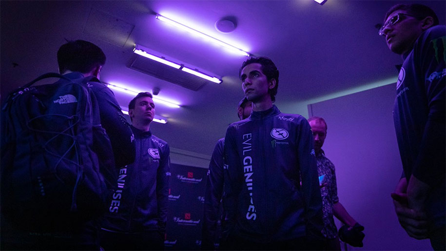 Kết quả Dota 2 TI9 Main Event ngày 4: EG chia tay vị trí thứ 3