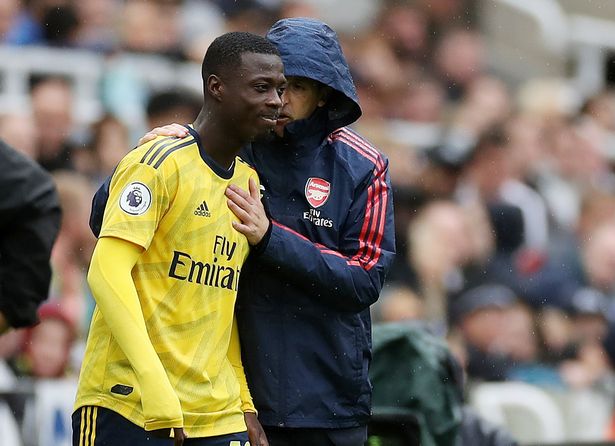 Pepe được "tô đậm" cho trận Liverpool vs Arsenal