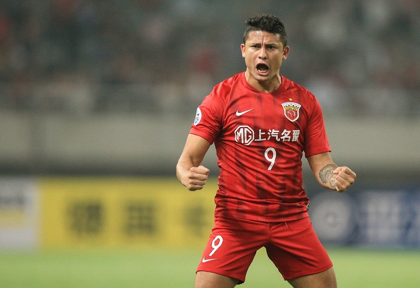 Trung Quốc liên tiếp gọi cầu thủ nhập tịch vì tham vọng World Cup 2022
