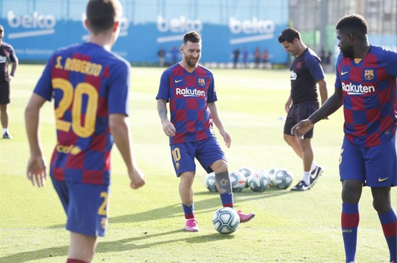 Messi và Suarez khiến Barca đau đầu chọn hàng công cho trận gặp Betis Messi và Suarez khiến Barca đau đầu chọn hàng công cho trận gặp Betis