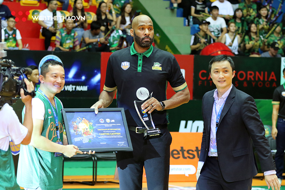 Cantho Catfish nhận VBA Supporter's Cup 2019, năm thứ 2 liên tiếp vô địch Regular Season