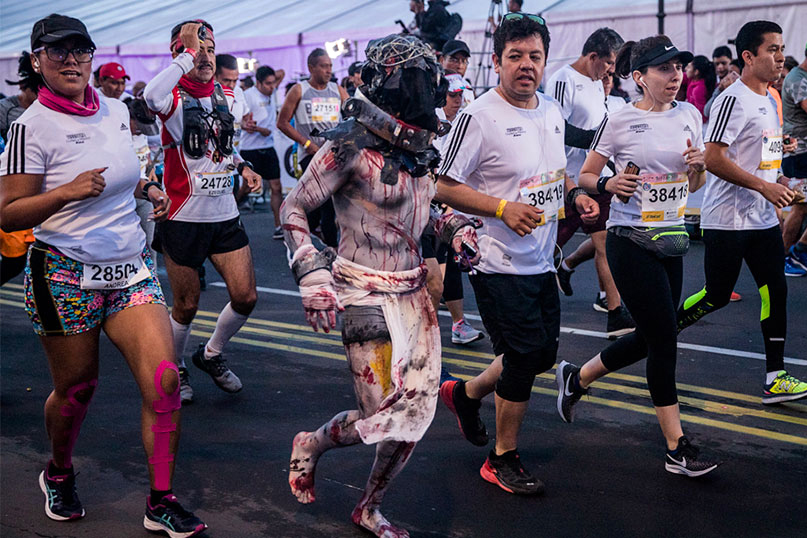 Chạy bộ mỗi ngày: Hơn 1700 vận động viên sẵn sàng cho Family Ekiden 2019 Chạy bộ mỗi ngày: Hơn 1700 vận động viên sẵn sàng cho Family Ekiden 2019