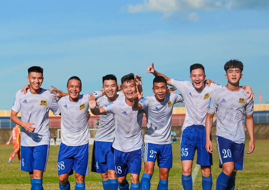 "Huế sẽ làm tất cả để cản Hà Tĩnh lên V.League sớm"