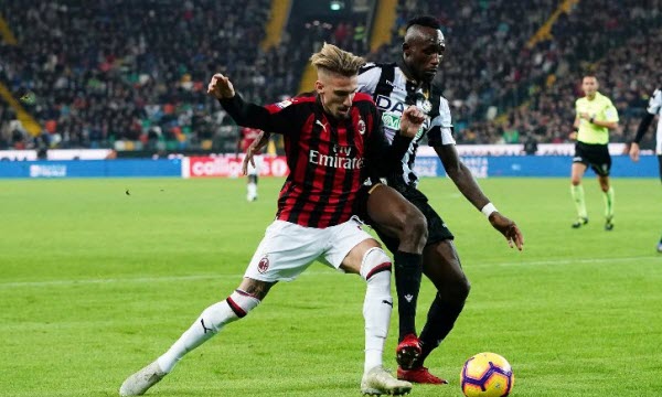 Soi kèo bóng đá Udinese vs AC Milan 23h00, 25/8 (Serie A)