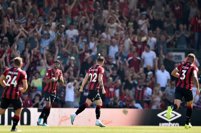 Tài năng của Liverpool lập kỳ tích độc nhất vô nhị trước Man City