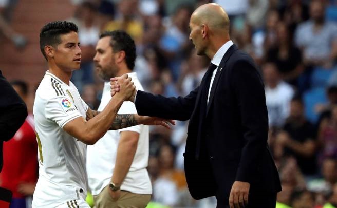 Ngạc nhiên về đội hình Real Madrid giống hệt cách đây 5 năm