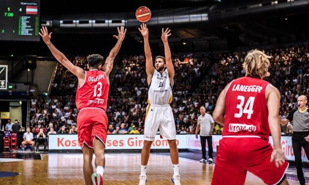 Đàn em Dirk Nowitzki cho rằng đây là thời điểm chín muồi cho ĐT Đức