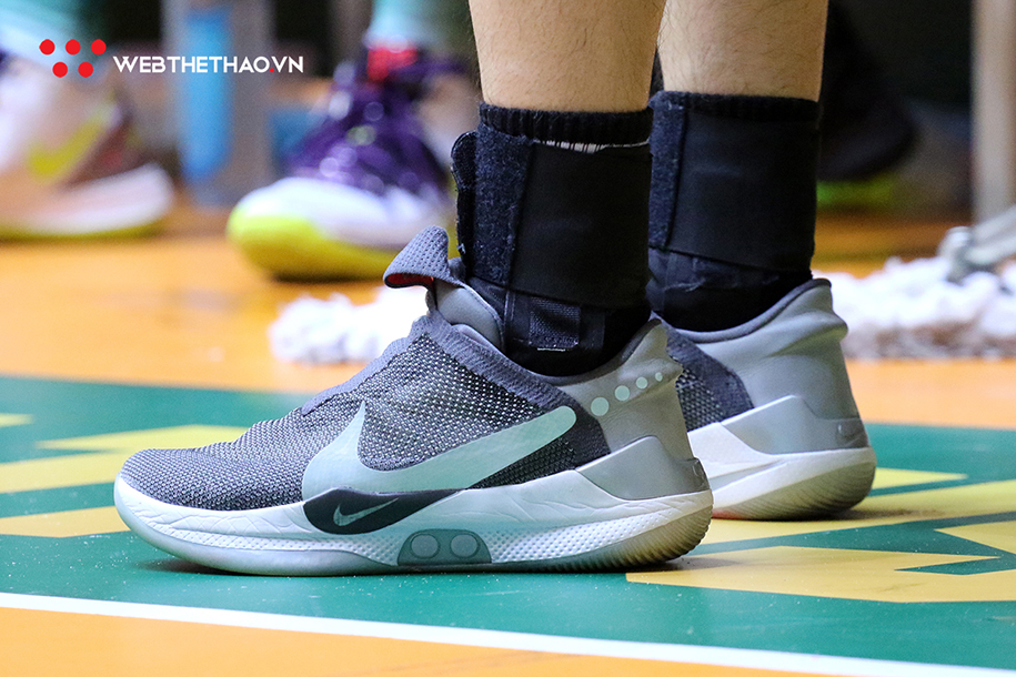 Soi dàn giày đỉnh của các hảo thủ tại VBA Playoffs 2019
