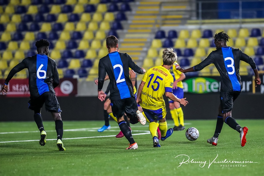 Công Phượng đá trọn 90 phút cho Sint-Truiden ở giải U21 VĐQG Bỉ