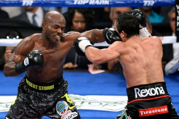 “Lỡ tay” thắng Manny Pacquiao, cựu vô địch bị fan cuồng đe dọa tính mạng “Lỡ tay” thắng Manny Pacquiao, cựu vô địch bị fan cuồng đe dọa tính mạng