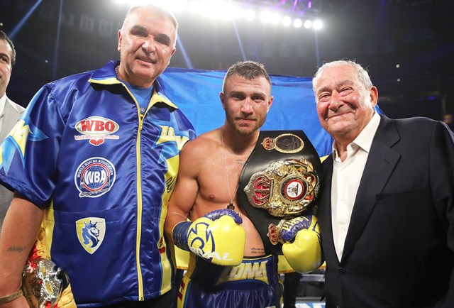 Lomachenko vs Campbell, sự đối lập của 2 nhà vô địch Olympic: Phần 1 - Vasyl Lomachenko Lomachenko vs Campbell, sự đối lập của 2 nhà vô địch Olympic: Phần 1 - Vasyl Lomachenko