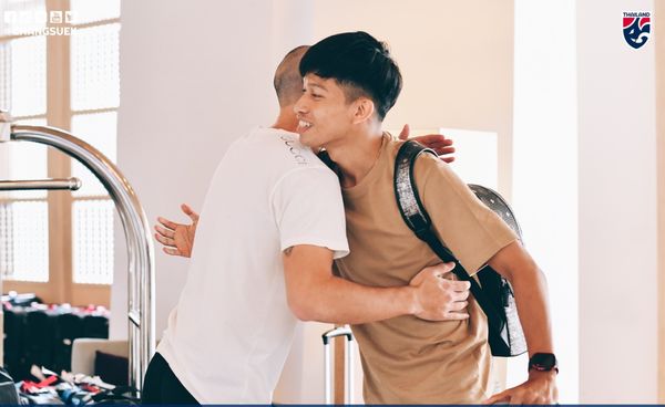 ĐT Thái Lan hội quân, chạy đua với thời gian trước cuộc tiếp đón Việt Nam