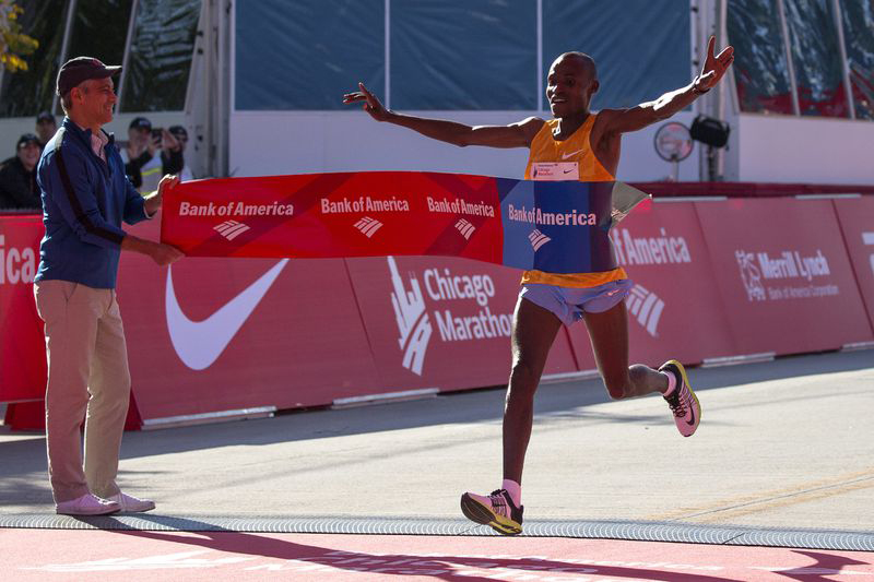 Dàn sao từng vô địch Chicago Marathon quay trở lại tranh giải thưởng lớn Dàn sao từng vô địch Chicago Marathon quay trở lại tranh giải thưởng lớn