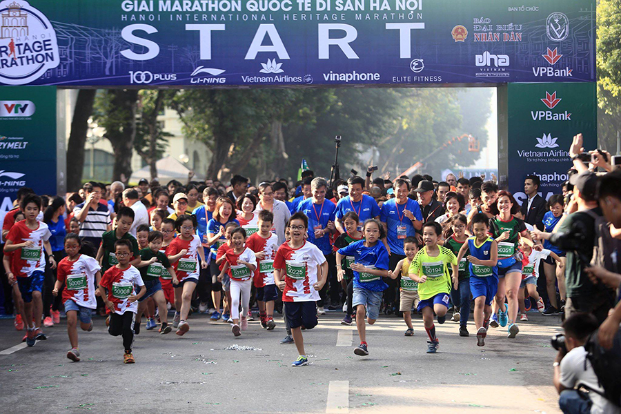 VPBank Hanoi Marathon 2019 cán mốc 1000 vận động viên quốc tế đăng ký VPBank Hanoi Marathon 2019 cán mốc 1000 vận động viên quốc tế đăng ký