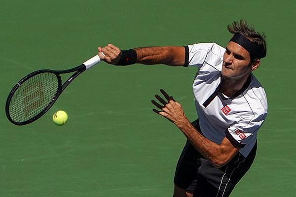 Federer chỉ cần 83 phút dọn đường vào vòng 4 US Open trước mắt Kobe