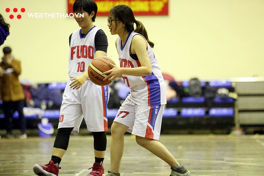 Hanoi Sisters Cup: Những cô gái xinh đẹp tỏa sáng bất chấp thời tiết khắc nghiệt tại Thủ Đô Hanoi Sisters Cup: Những cô gái xinh đẹp tỏa sáng bất chấp thời tiết khắc nghiệt tại Thủ Đô