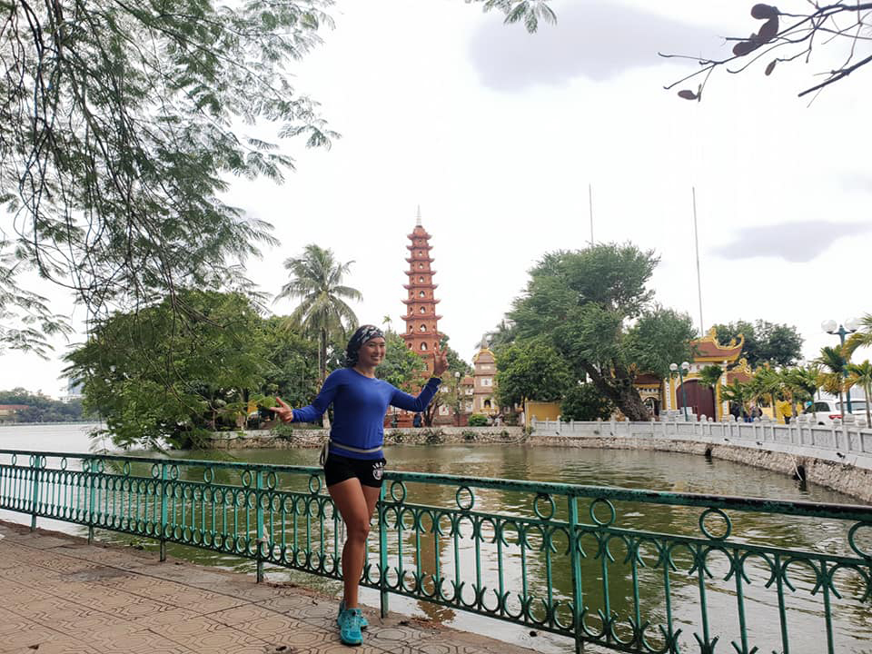 Thị Hến, “Thánh Chuối” và những câu chuyện làm điên đảo làng chạy bộ Thị Hến, “Thánh Chuối” và những câu chuyện làm điên đảo làng chạy bộ