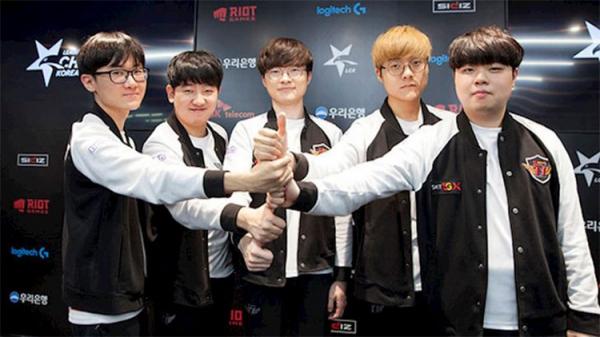 Highlights Faker - Ông vua của vòng Playoffs