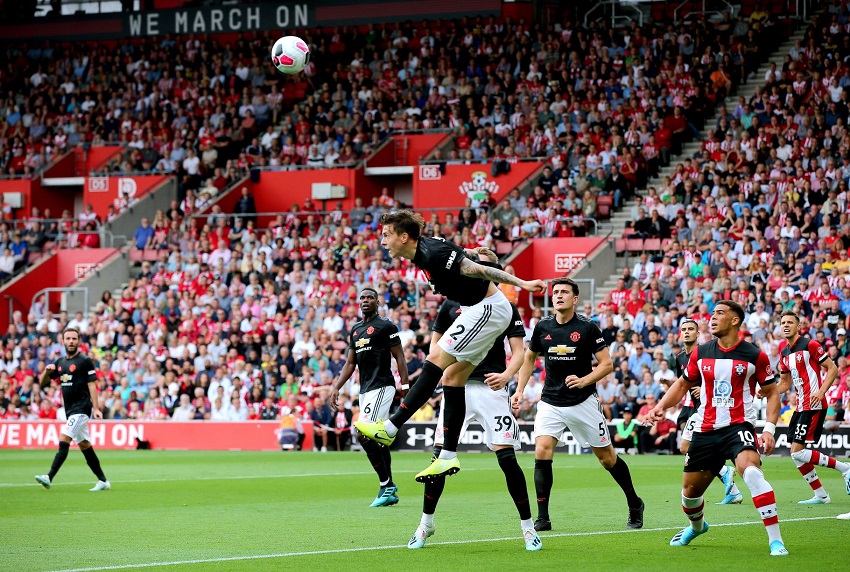 Huyền thoại MU chỉ ra thủ phạm khiến MU chia điểm với Southampton