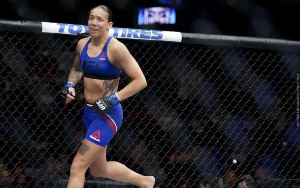 Tân vương UFC Weili Zhang: Tôi sẽ đấu với Henry Cejudo nếu anh ta... chuyển giới Tân vương UFC Weili Zhang: Tôi sẽ đấu với Henry Cejudo nếu anh ta... chuyển giới