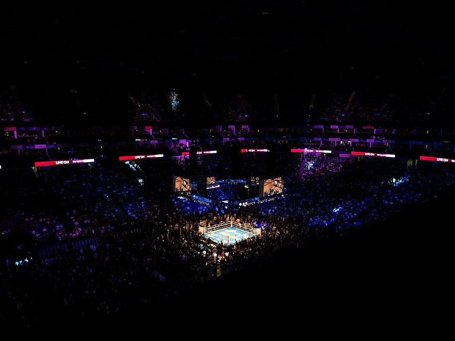 Tổng hợp hình ảnh từ trận Vasyl Lomachenko vs Luke Campbell