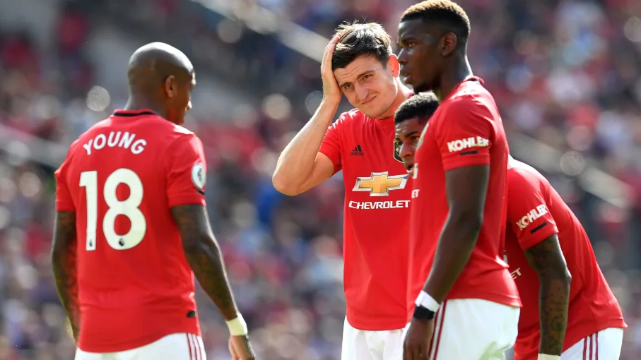 MU chỉ xếp thứ 13 giải Ngoại hạng sau khi Solskjaer ký hợp đồng chính thức