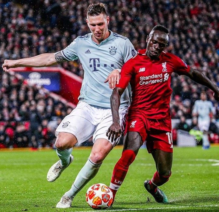 Van Dijk không phải hậu vệ xuất sắc nhất Châu Âu theo nghiên cứu của CIES