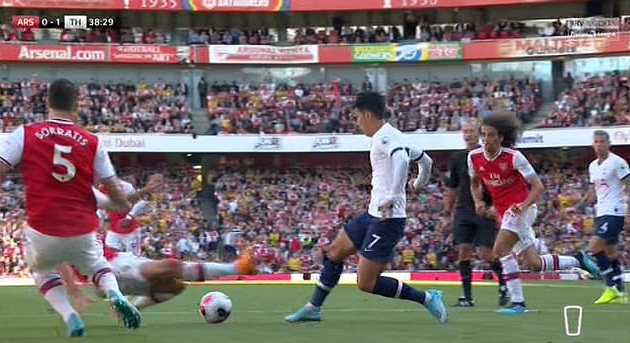Thống kê mắc lỗi dẫn đến bàn thua đáng báo động của Xhaka ở Arsenal