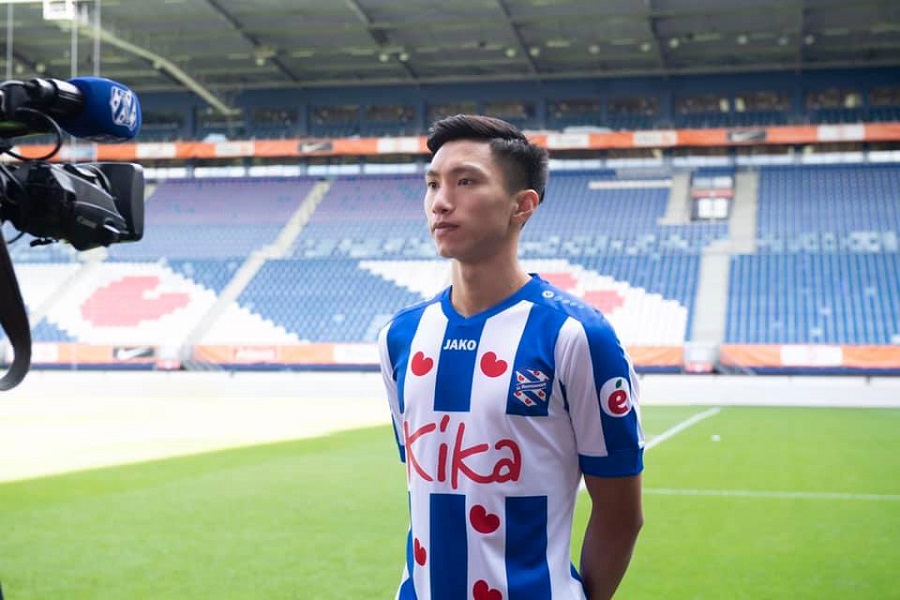Văn Hậu giúp fanpage Heerenveen tăng "like" khủng khiếp