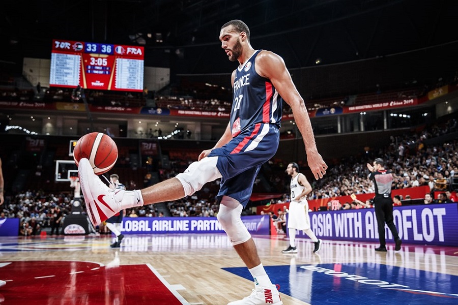 Rudy Gorbert với phong độ hủy diệt giúp Pháp nhấn chìm Jordan