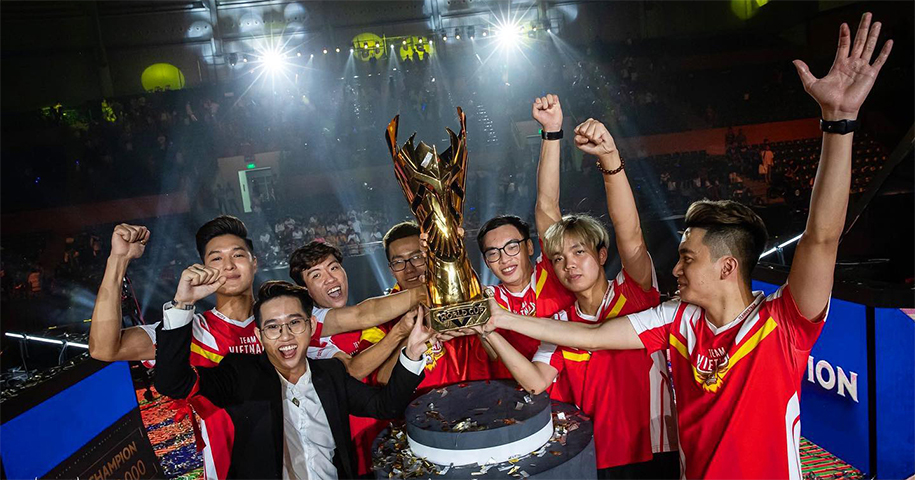Team Flash nhận tài trợ khủng, bày tỏ tham vọng chinh phục thế giới