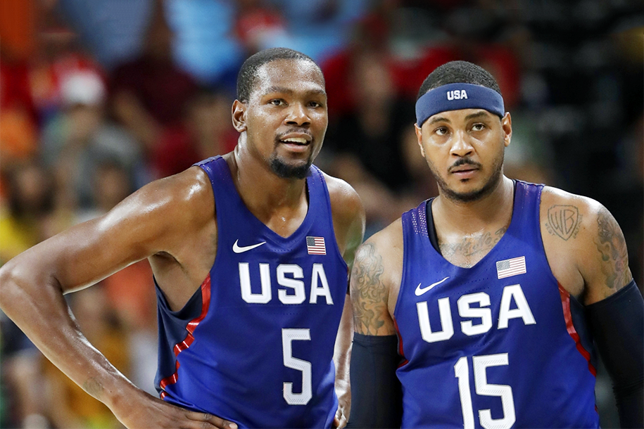 Trước bão tin đồn đến Brooklyn Nets, Carmelo Anthony nói gì?