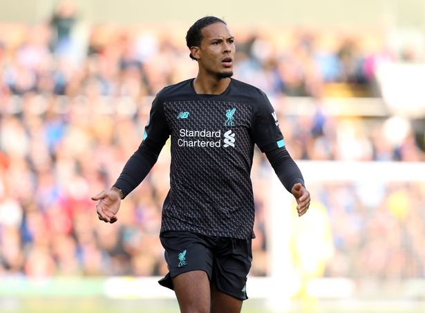 Van Dijk không phải hậu vệ xuất sắc nhất Châu Âu theo nghiên cứu của CIES