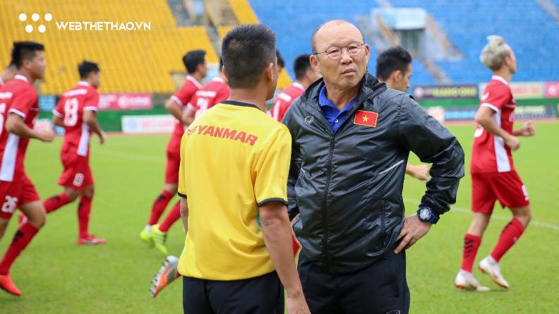 ĐT Việt Nam “chia đôi ngả” sau trận đấu với Thái Lan