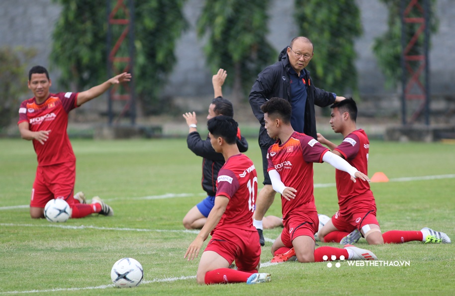 Thái Lan “chơi chiêu” Việt Nam ngay trước giờ G